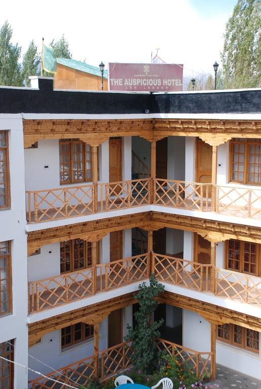 The Auspicious Hotel Leh Eksteriør bilde