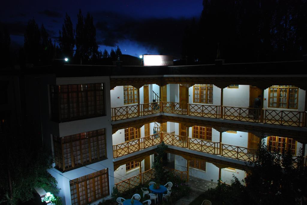 The Auspicious Hotel Leh Eksteriør bilde