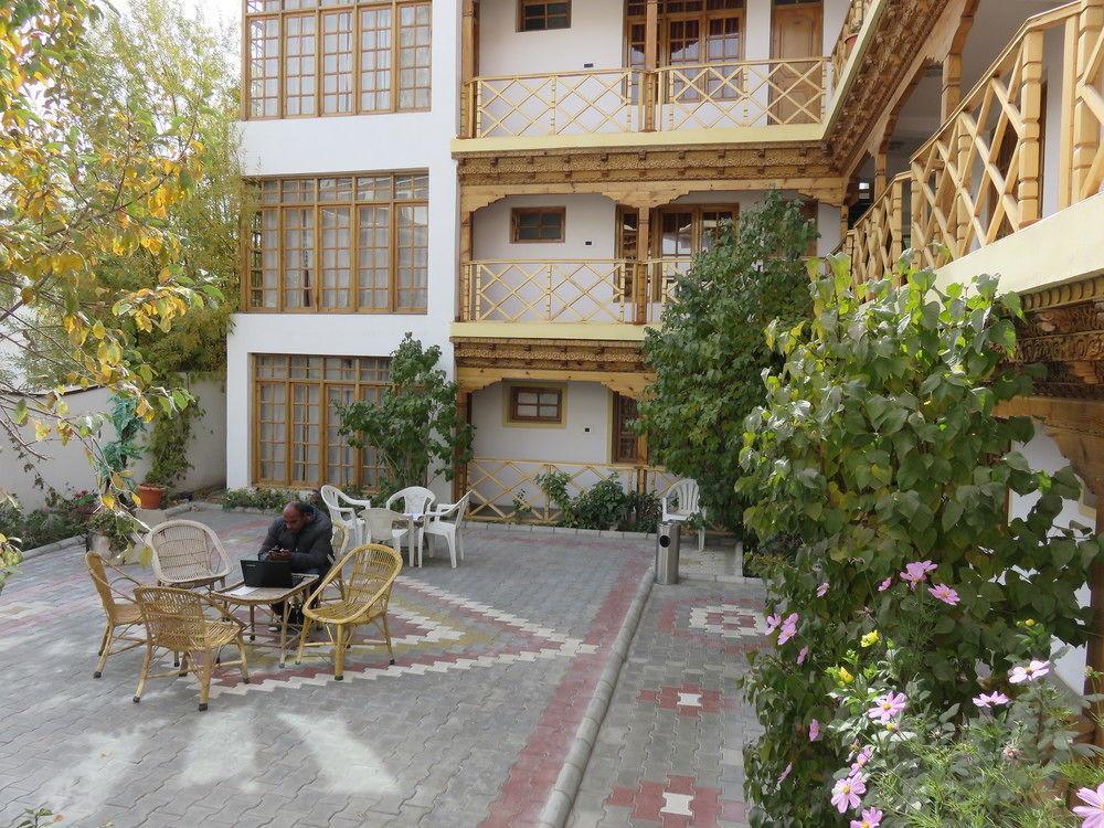 The Auspicious Hotel Leh Eksteriør bilde