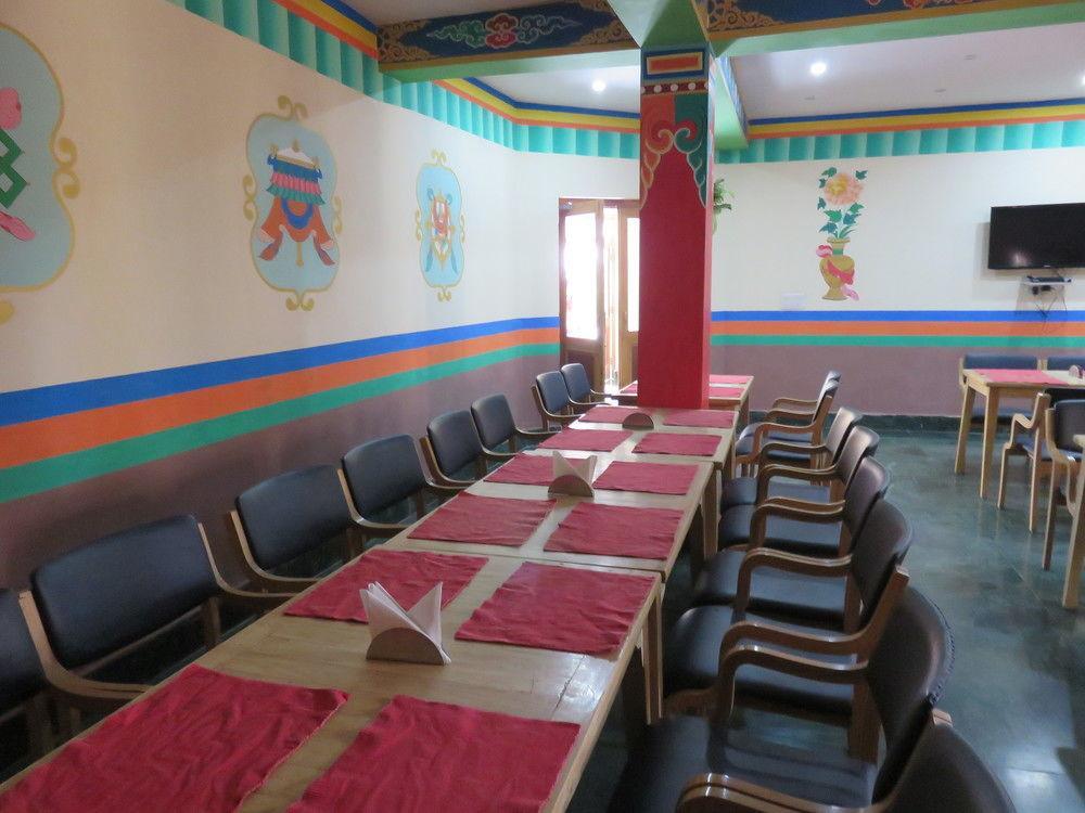 The Auspicious Hotel Leh Eksteriør bilde